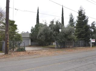 712 Elm Ave, Modesto, CA 95351