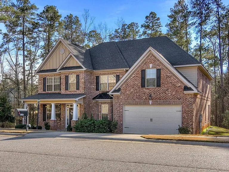 1567 Baldwin Lakes Dr — Photo 2