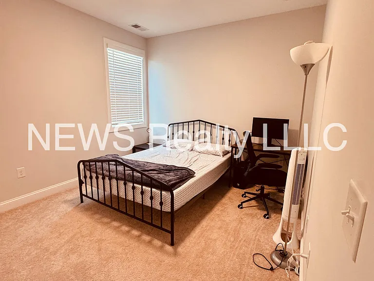 5404 Wallace Martin Way — Photo 17