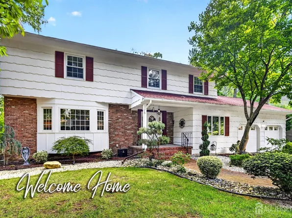 3 Shady Ln, East Brunswick, NJ 08816