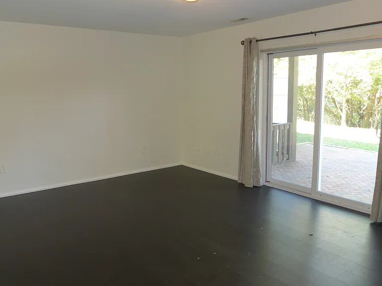 23 Valley Crossing Cir — Photo 27