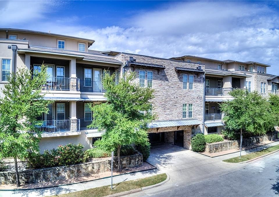 1st image of 2800 Sandage Ave #102