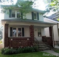 1st image of 1374 Lakepointe St