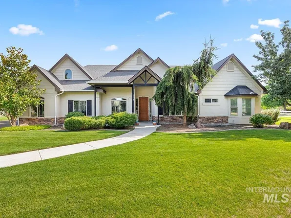 8957 New Castle Dr, Middleton, ID 83644
