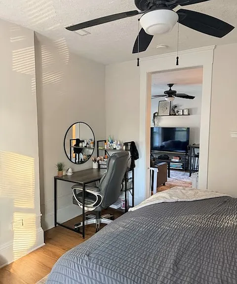 2817 Bridge Ave #2 — Photo 10