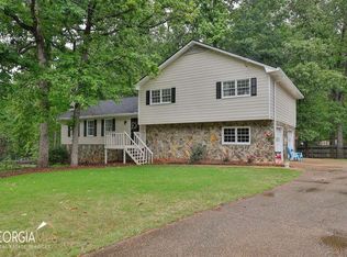 1456 Scholar Dr, Lawrenceville, GA 30044