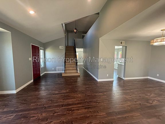 5th image of 13106 Knotty Pine St