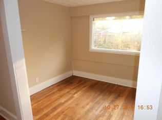 176 E Granville St, Sunbury, OH