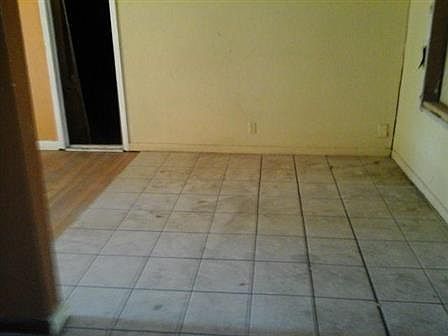 2nd image of 2645 Blyth Dr