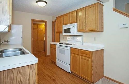 5th image of 1175 Duckwood Trl APT B