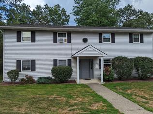 11 Field Ct APT G, Fishkill, NY 12524