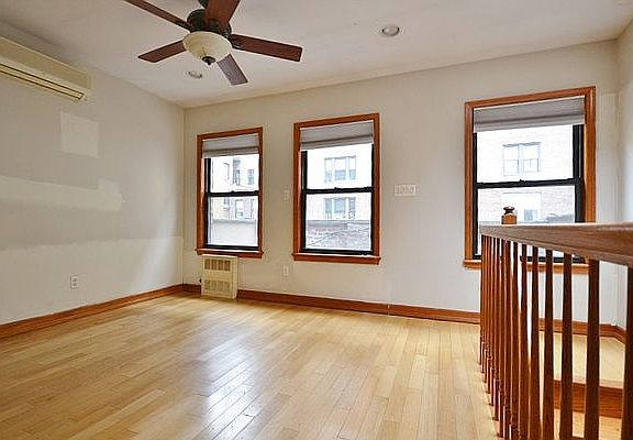 4th image of 339 W 71st St APT 9