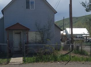 165 W Record St, Halfway, OR 97834