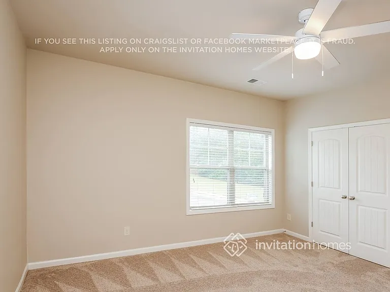 5353 Catrina Way — Photo 12