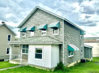 1041-43 Lloyd St, Nanty Glo, PA 15943