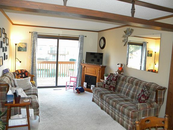 5th image of 5094 Waterside Dr #169