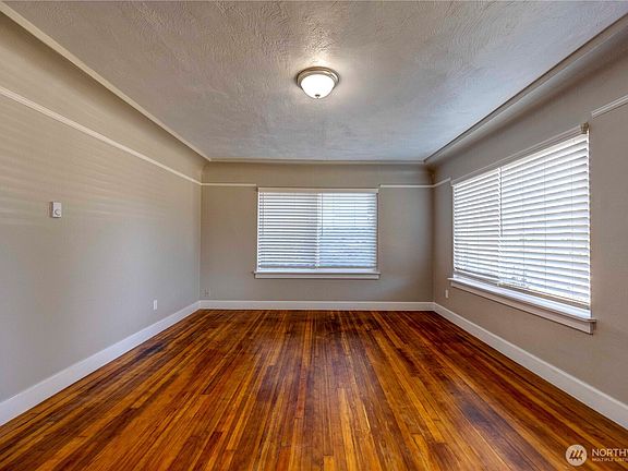 5th image of 211 W Harvard Avenue