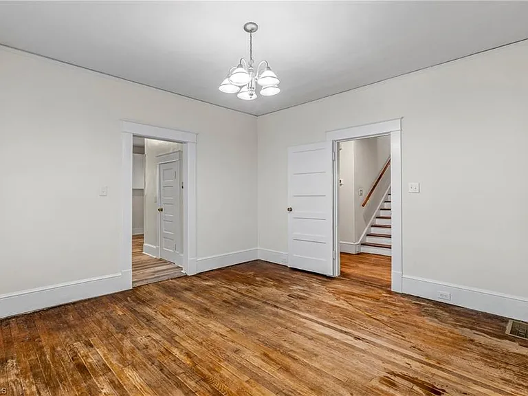 1506 Martin Luther King Jr Dr — Photo 11