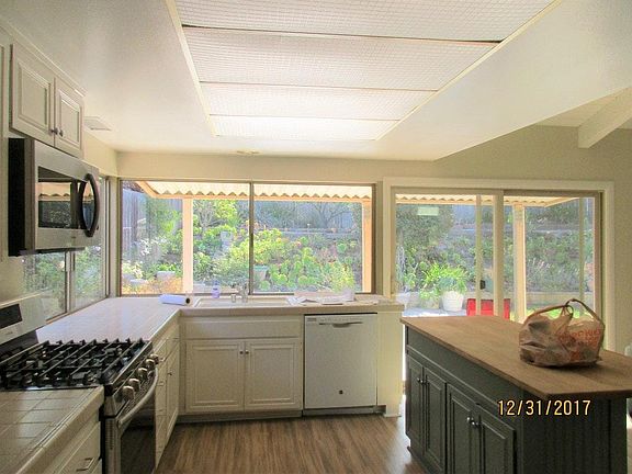 kitchen/patio