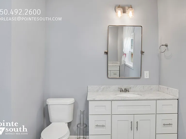 635 W Lee St — Photo 15