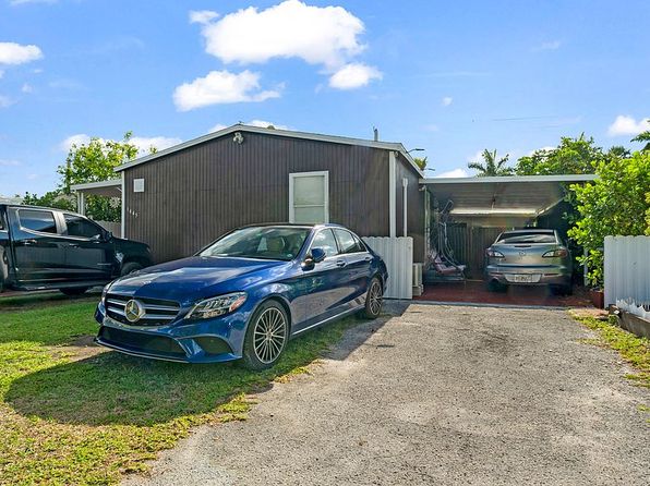 miami-florida-2057620878 picture