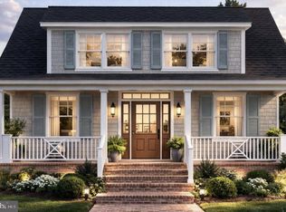 205 Macarthur Rd, Alexandria, VA 22305