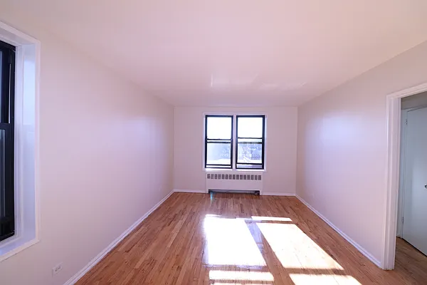 Rented by Oxford Property Group | media 14