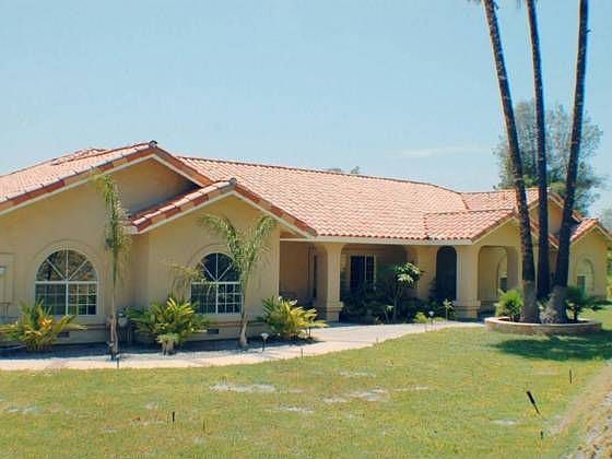 2nd image of 3592 Los Hermanos Rd