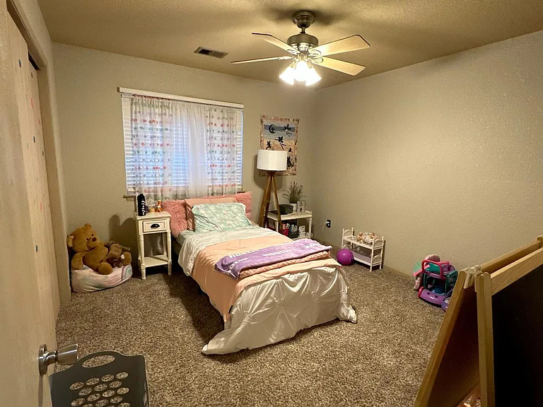 539541 NW Fieldcrest Dr #541 — Photo 10