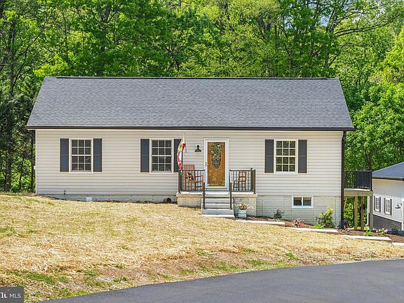 3rd image of 4850 Porterstown Rd
