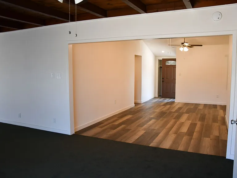6501 Tillamook Ave — Photo 12