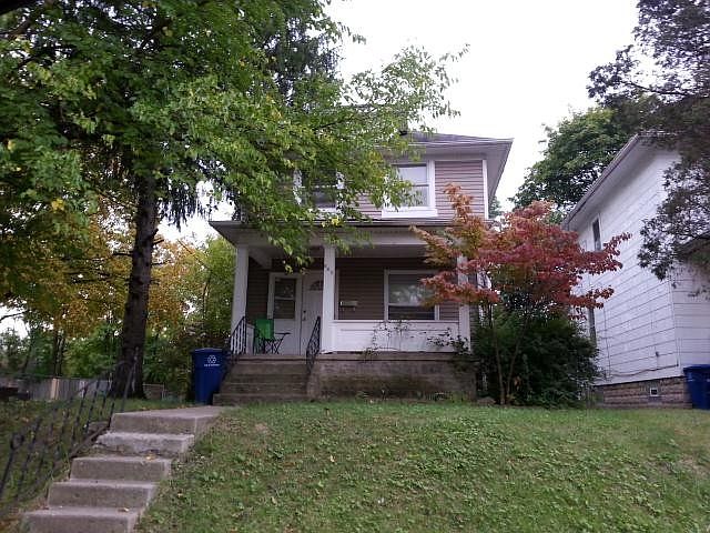 1st image of 863 E Columbus St