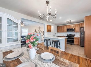 398 Washington Ave, Glen Burnie, MD 21060