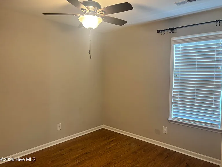 625 Jade Ln — Photo 18