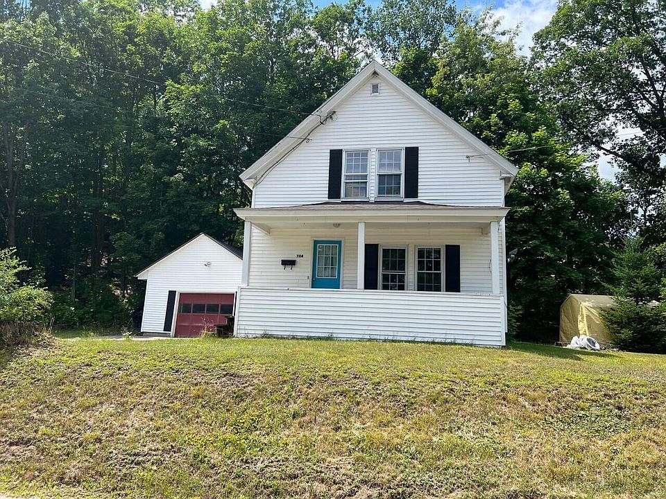 704 Spring Ave, Rumford, ME 04276 Zillow
