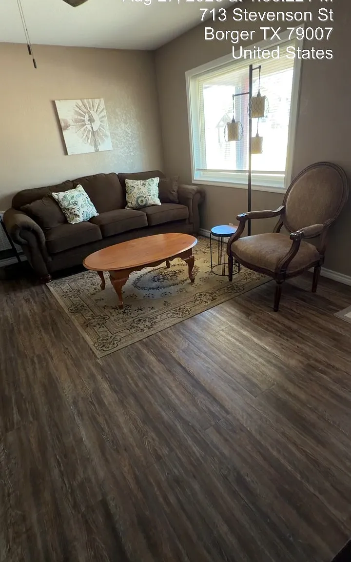 2 bed, 660 sqft, $850 — Photo 2