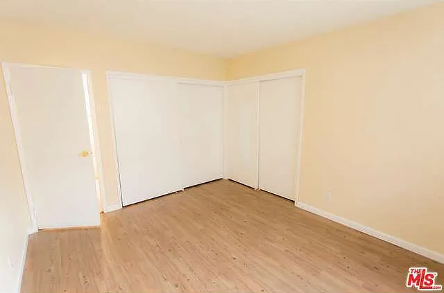 324 S Saint Andrews Pl — Photo 5