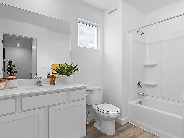 398 S 1130 W — Photo 15