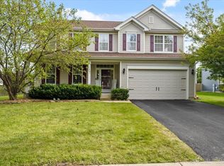 3207 Huntington Ln, Montgomery, IL 60538