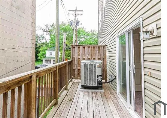 5237 Crowson Ave #7 — Photo 18