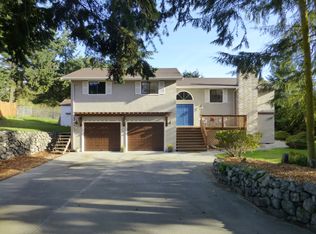 32 Farm Pl, Sequim, WA 98382