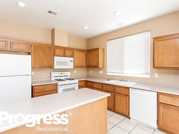 4th image of 8025 Palace Estate Ave