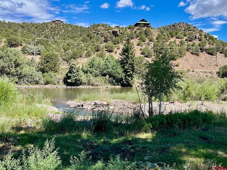 2nd image of 14 Bluebird Lane