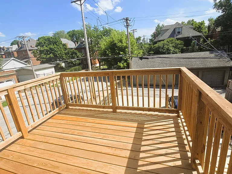 3500 Magnolia Ave #2R — Photo 16