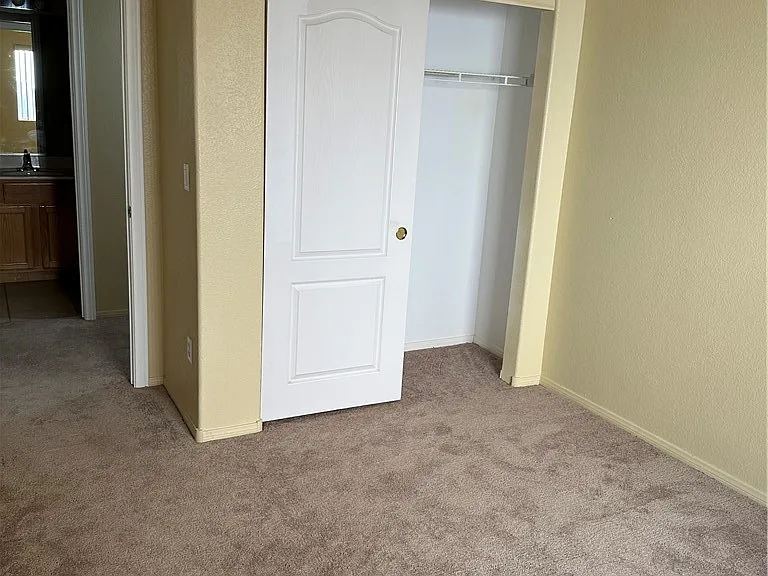 1736 Summerwood Cir — Photo 14
