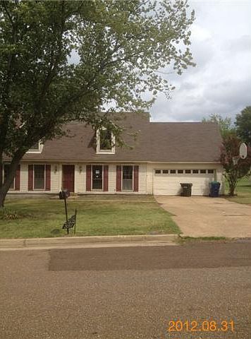 1st image of 332 Southwick Dr