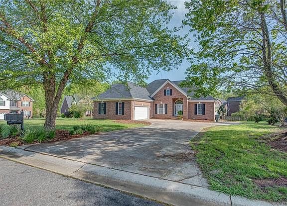 2nd image of 5203 Featherstone Ct