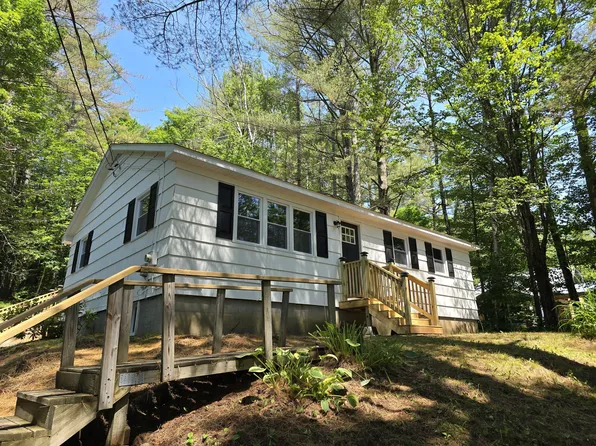 207 Belgrade Road, Oakland, ME 04963