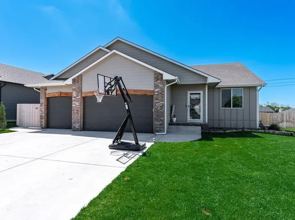 3143 E Reiss Ct, Park City, KS 67219