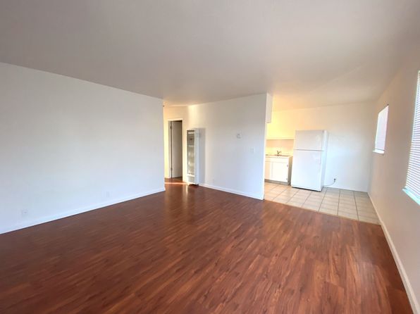 235 Soledad St APT 3